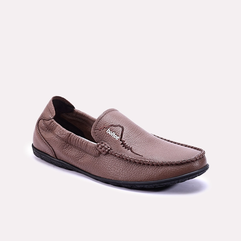 Men's loafers with a low - heeled design Men's loafers with a low - heeled design Loafer Shoes Brown 0130932 Men's loafers with a low - heeled design Men's loafers with a low - heeled design Loafer Shoes Brown 0130932