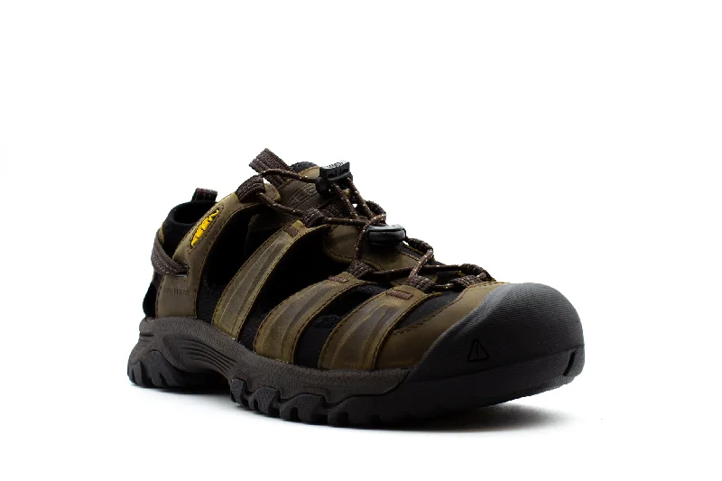 Men's sandals in a neutral color like black or brown Men's sandals in a neutral color like black or brown KEEN. TARGHEE III Men's sandals in a neutral color like black or brown Men's sandals in a neutral color like black or brown KEEN. TARGHEE III