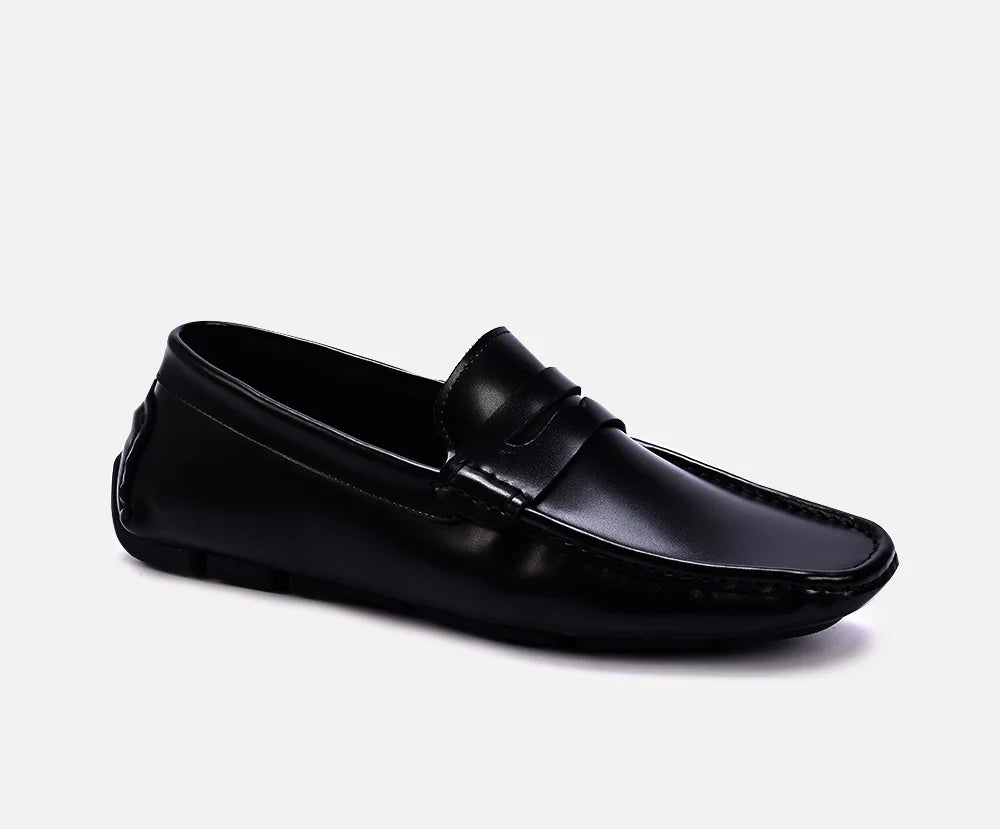Men's leather loafers with a penny slot Men's leather loafers with a penny slot SHOES 0130624 Men's leather loafers with a penny slot Men's leather loafers with a penny slot SHOES 0130624