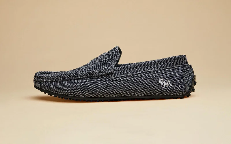 Men's loafers with a smooth leather finish Men's loafers with a smooth leather finish ReLive Knit Loafers : Dark Grey (LIMITED EDITION) Men's loafers with a smooth leather finish Men's loafers with a smooth leather finish ReLive Knit Loafers : Dark Grey (LIMITED EDITION)