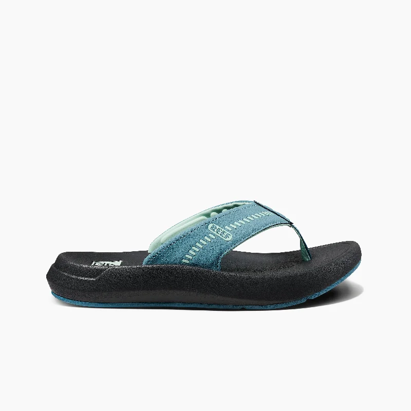Men's sandals with a stretchy strap for a better fit Men's sandals with a stretchy strap for a better fit Cruiser Men's sandals with a stretchy strap for a better fit Men's sandals with a stretchy strap for a better fit Cruiser