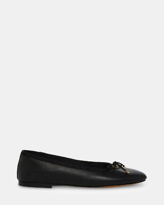 Men's loafers with a low - heeled design Men's loafers with a low - heeled design BLOSSOMS BLACK LEATHER