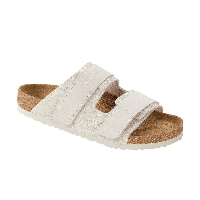 Men's sandals with a decorative buckle or charm Men's sandals with a decorative buckle or charm Uji Antique White Suede/Nubuck Leather Men's sandals with a decorative buckle or charm Men's sandals with a decorative buckle or charm Uji Antique White Suede/Nubuck Leather