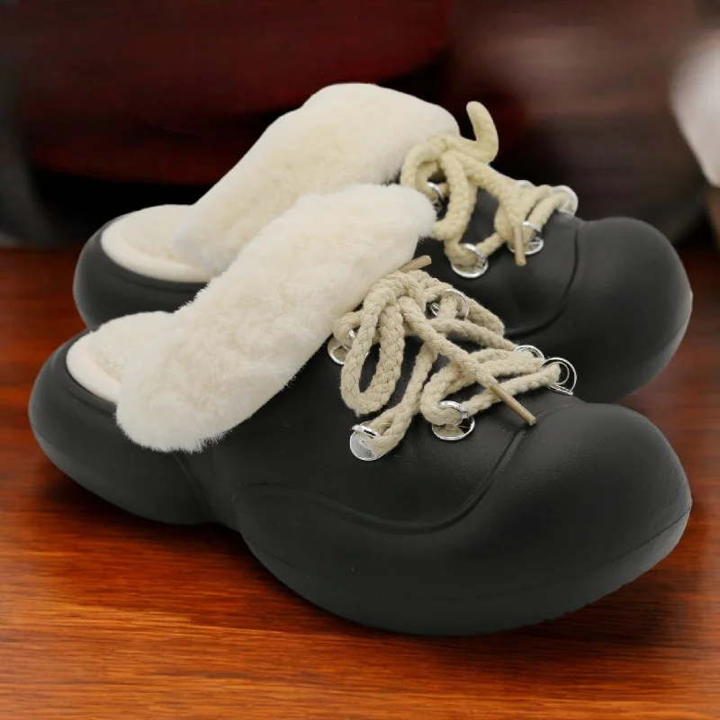 Men's slippers with a logo patch on the side Balita half shoes