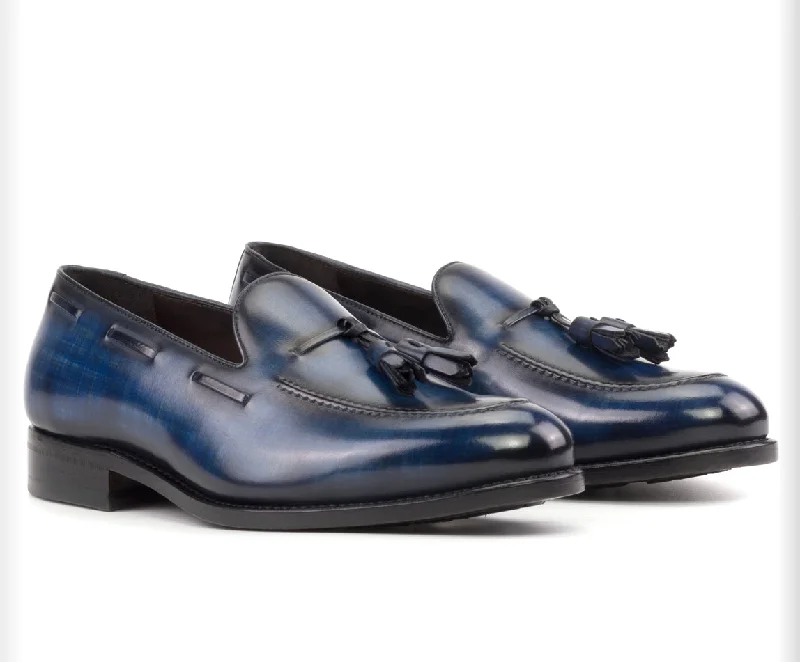Men's loafers with a smooth leather finish Men's loafers with a smooth leather finish Loafer 5253 Goodyear Welt Men's loafers with a smooth leather finish Men's loafers with a smooth leather finish Loafer 5253 Goodyear Welt