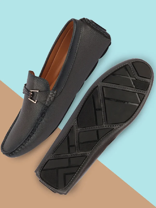 Men's casual shoes with a sporty look and feel Men Grey Casual Slip On Textured Stitched Design Driving Loafer and Moccasin Shoes Men's casual shoes with a sporty look and feel Men Grey Casual Slip On Textured Stitched Design Driving Loafer and Moccasin Shoes