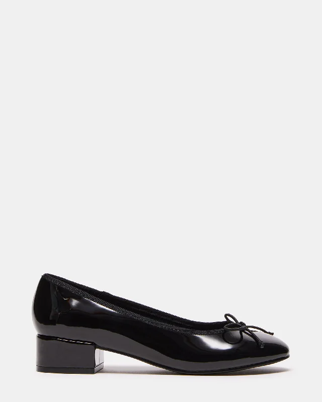 Men's leather loafers with a penny slot Men's leather loafers with a penny slot CHERISH BLACK PATENT Men's leather loafers with a penny slot Men's leather loafers with a penny slot CHERISH BLACK PATENT