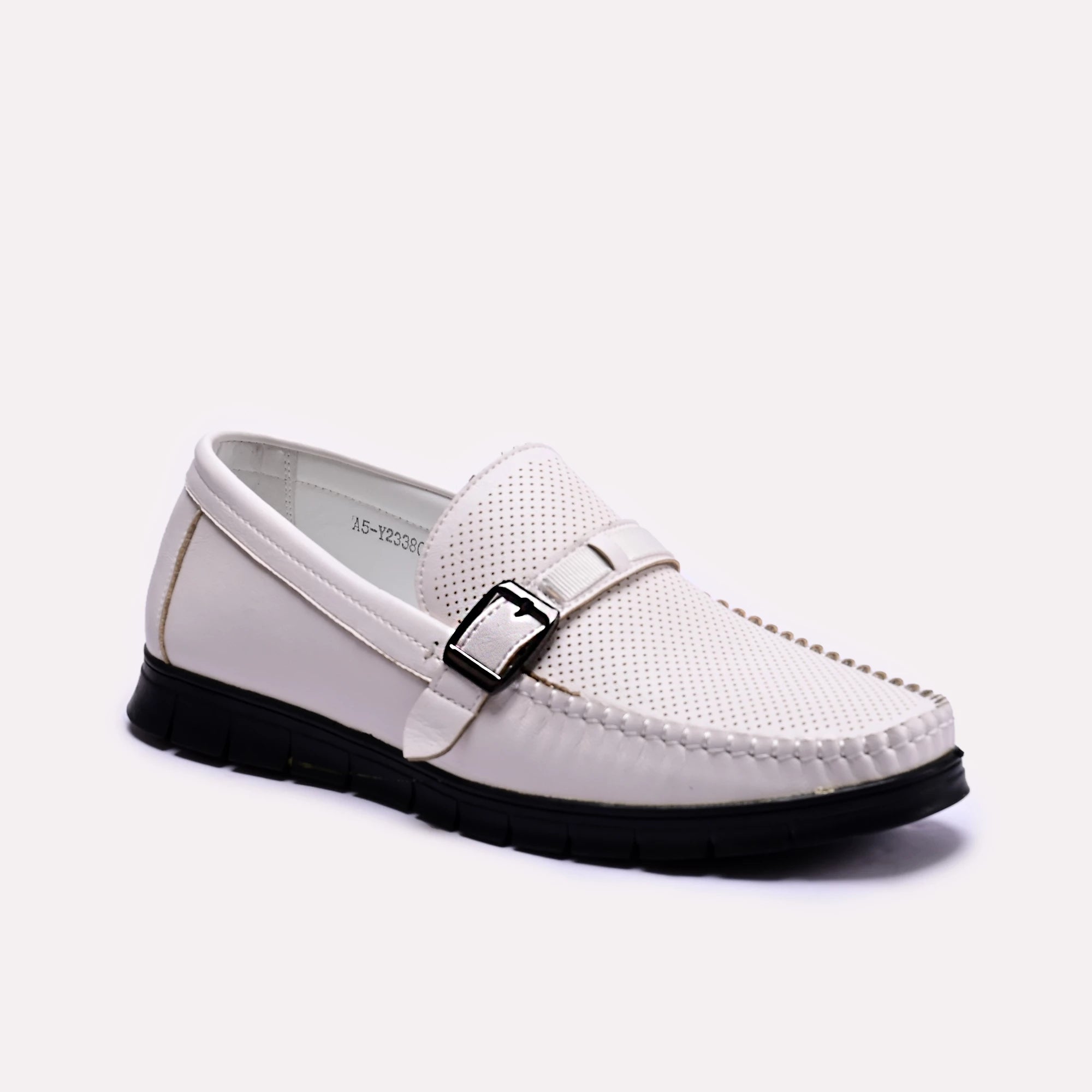 Men's loafers with a cushioned footbed Men's loafers with a cushioned footbed Daniel White Buckle Loafers 0130703 Men's loafers with a cushioned footbed Men's loafers with a cushioned footbed Daniel White Buckle Loafers 0130703