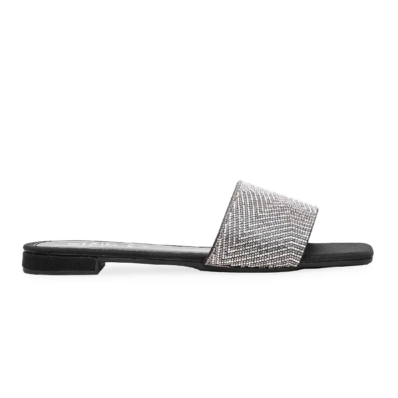 Men's slippers with a padded footbed for all - day comfort Black Fancy Slipper FN7785 Men's slippers with a padded footbed for all - day comfort Black Fancy Slipper FN7785
