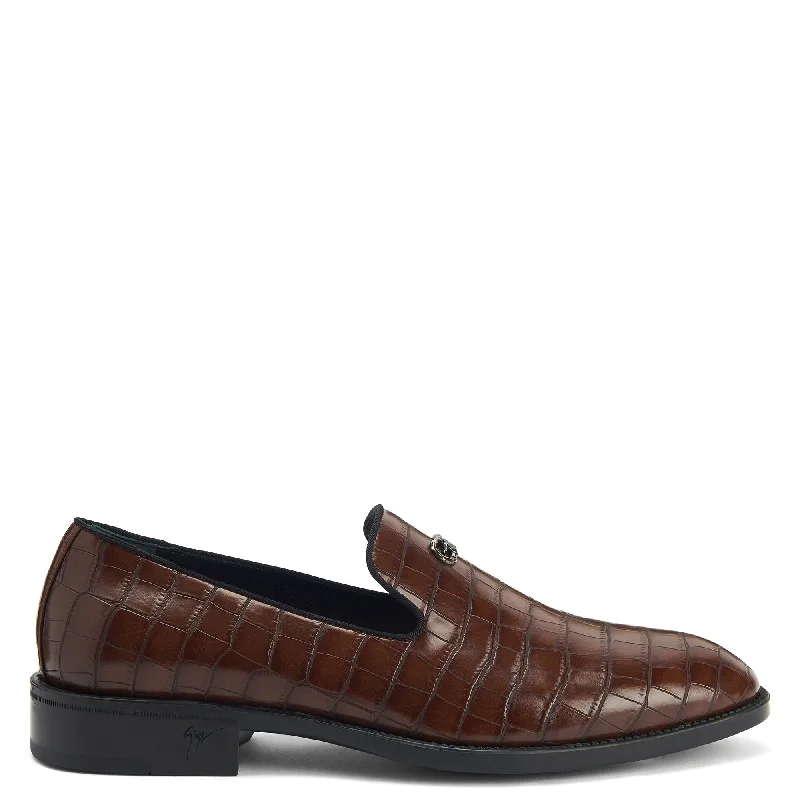 Men's loafers with a pointed toe for a stylish appearance Men's loafers with a pointed toe for a stylish appearance Giuseppe Zanotti Imrham Men's loafers with a pointed toe for a stylish appearance Men's loafers with a pointed toe for a stylish appearance Giuseppe Zanotti Imrham