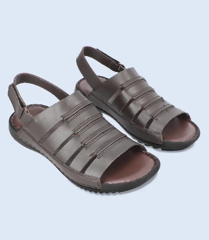 Men's sandals with a pointed toe for a stylish look Men's sandals with a pointed toe for a stylish look BM5492-CHOCO-Men Sandals Men's sandals with a pointed toe for a stylish look Men's sandals with a pointed toe for a stylish look BM5492-CHOCO-Men Sandals