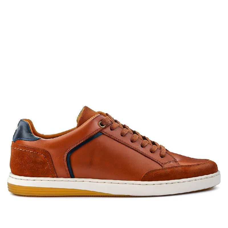 Men's casual shoes with a floral print for a unique style San Diego Leather Trainers - SANDIEGO / 327 427 Men's casual shoes with a floral print for a unique style San Diego Leather Trainers - SANDIEGO / 327 427