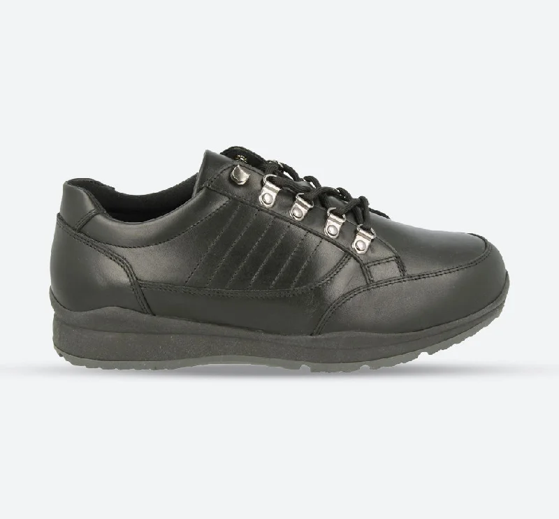 Men's casual shoes with a soft insole for cushioning Mens Wide Fit DB Sharnbrook Shoes Men's casual shoes with a soft insole for cushioning Mens Wide Fit DB Sharnbrook Shoes