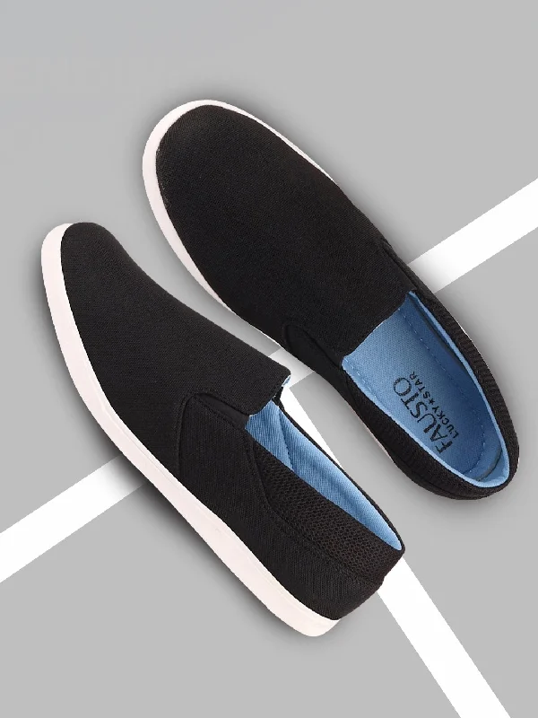 Men's casual shoes with a logo patch on the tongue Men Black Casual Canvas Slip-On Shoes Men's casual shoes with a logo patch on the tongue Men Black Casual Canvas Slip-On Shoes
