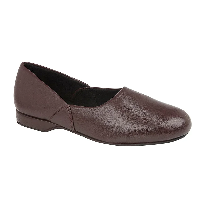 Men's slippers with a Velcro closure for easy on and off JOHN Mens Leather Slippers