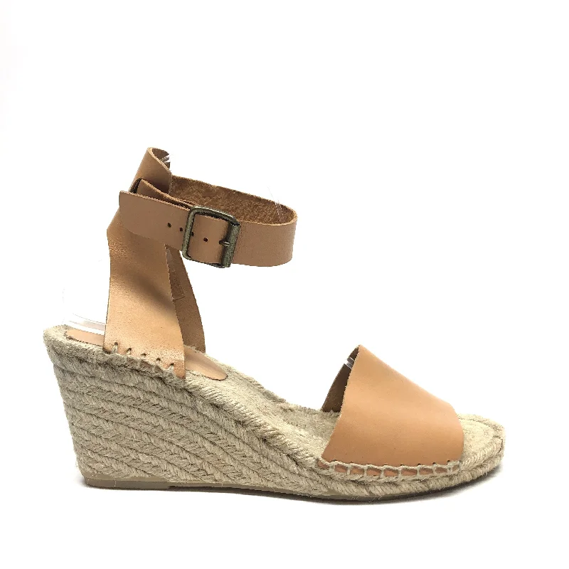 Men's sandals with a cushioned footbed Men's sandals with a cushioned footbed Sandals Heels Wedge By J. Crew Size: 10 Men's sandals with a cushioned footbed Men's sandals with a cushioned footbed Sandals Heels Wedge By J. Crew Size: 10