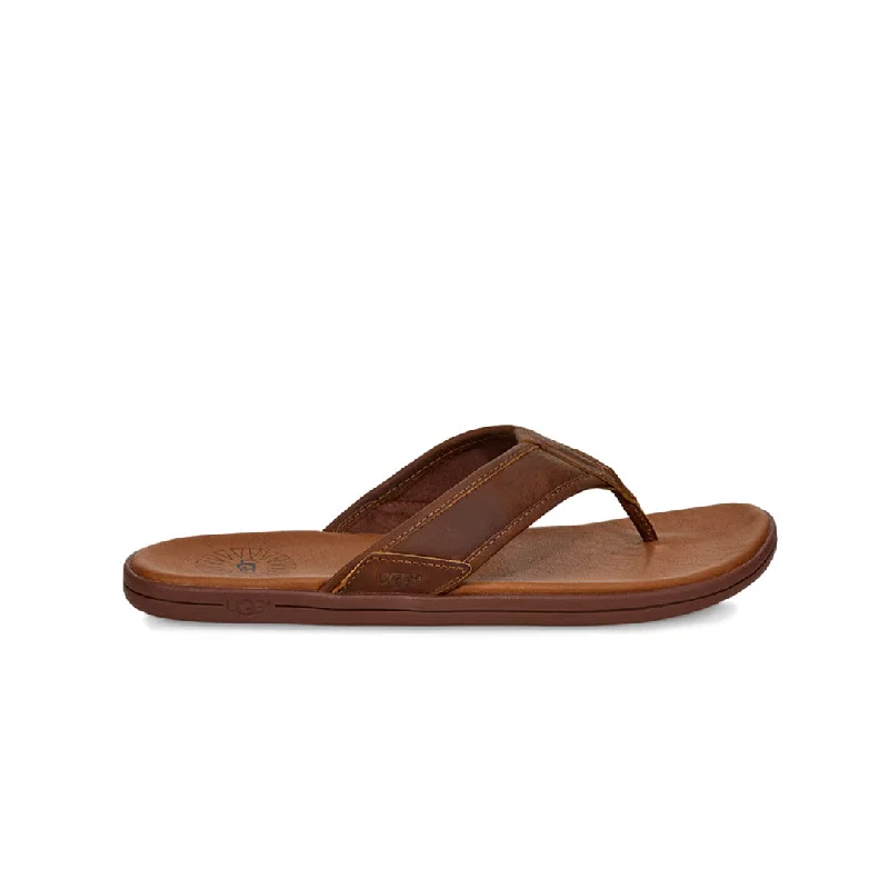 Men's sandals with a leather lining for comfort Men's sandals with a leather lining for comfort UGG® - Men's Seaside Leather Flip Flop Sandals (1102690-LUG) Men's sandals with a leather lining for comfort Men's sandals with a leather lining for comfort UGG® - Men's Seaside Leather Flip Flop Sandals (1102690-LUG)