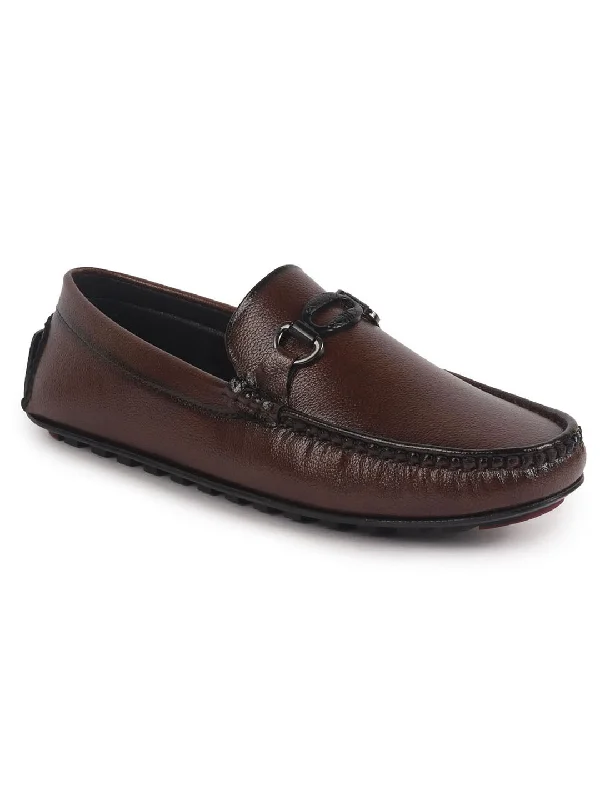 Men's casual shoes with a logo patch on the tongue Men Tan Stitched Horsebit Buckle Classic Slip-Ons Driving Loafer and Moccasins|Slip On Shoes|Casual Shoes Men's casual shoes with a logo patch on the tongue Men Tan Stitched Horsebit Buckle Classic Slip-Ons Driving Loafer and Moccasins|Slip On Shoes|Casual Shoes