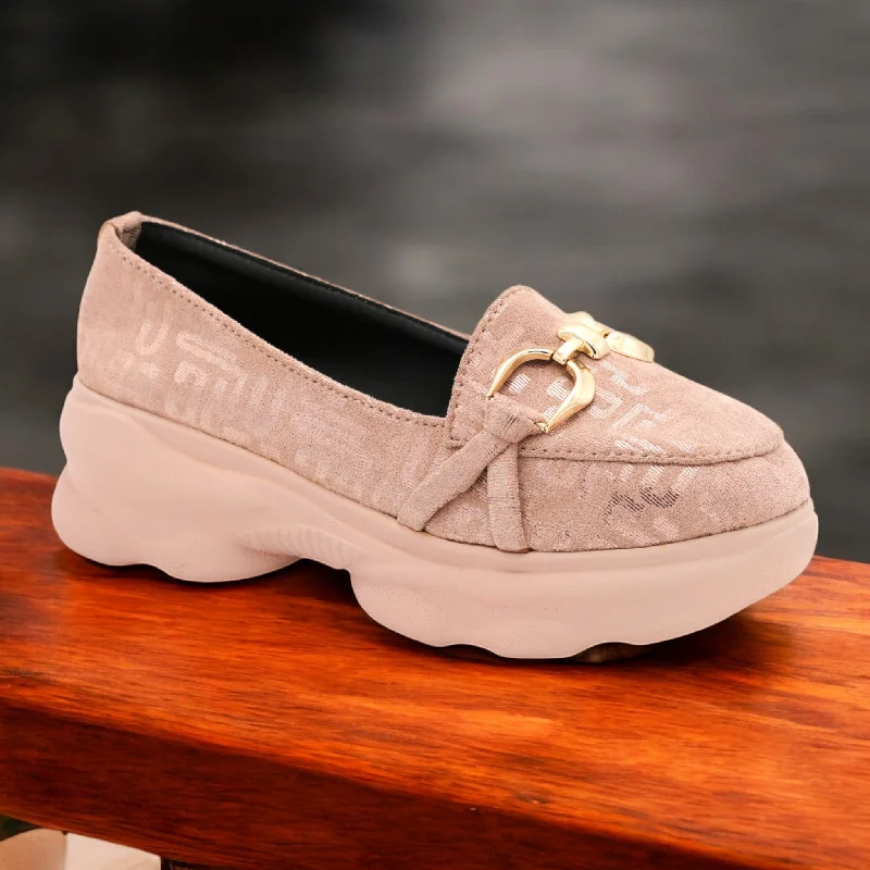 Leather men's slippers with a mule style M0462 wedge pump