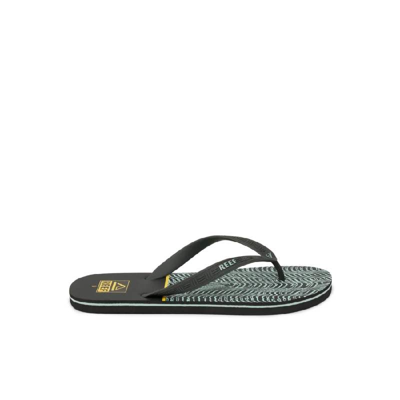 Men's sandals with a contrast stitching detail Men's sandals with a contrast stitching detail Reef Seaside Prints