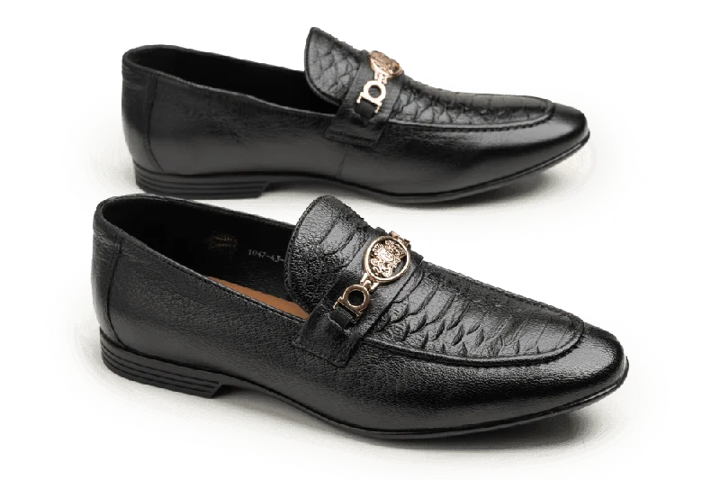 Men's loafers with a pointed toe for a stylish appearance Men's loafers with a pointed toe for a stylish appearance LOGO 1047 BKM Men's loafers with a pointed toe for a stylish appearance Men's loafers with a pointed toe for a stylish appearance LOGO 1047 BKM
