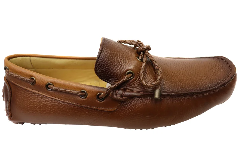 Men's loafers with a low - heeled design Men's loafers with a low - heeled design Savelli Bobby Mens Comfortable Leather Loafer Shoes Made In Brazil Men's loafers with a low - heeled design Men's loafers with a low - heeled design Savelli Bobby Mens Comfortable Leather Loafer Shoes Made In Brazil