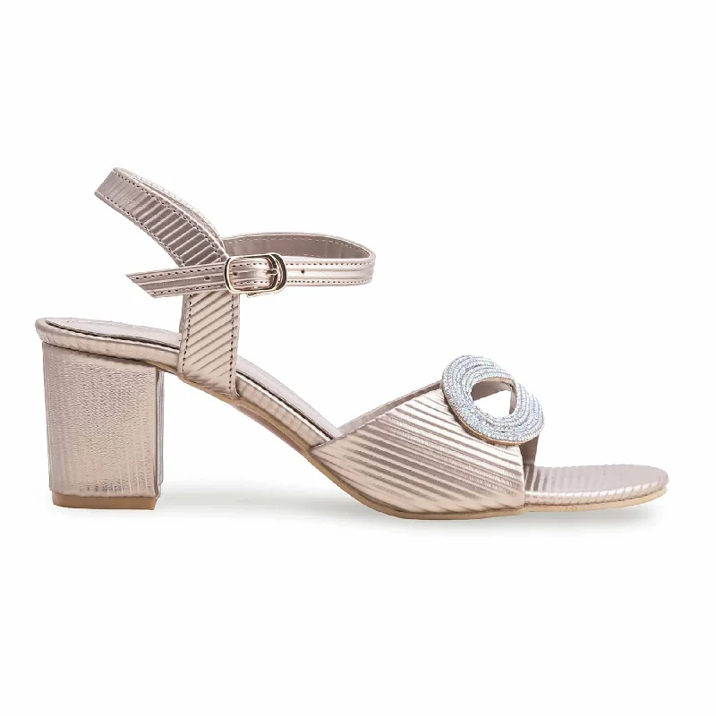Men's leather sandals with an adjustable strap Men's leather sandals with an adjustable strap Golden Fancy Sandal for Women FN6095 Men's leather sandals with an adjustable strap Men's leather sandals with an adjustable strap Golden Fancy Sandal for Women FN6095