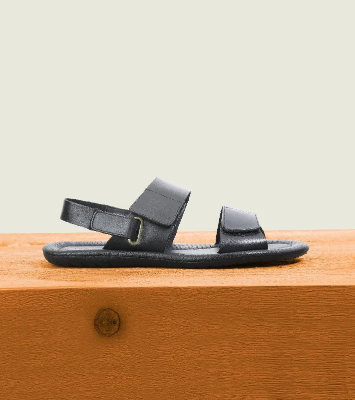 Men's sandals with a perforated leather upper for ventilation Men's sandals with a perforated leather upper for ventilation Alicante Men's sandals with a perforated leather upper for ventilation Men's sandals with a perforated leather upper for ventilation Alicante