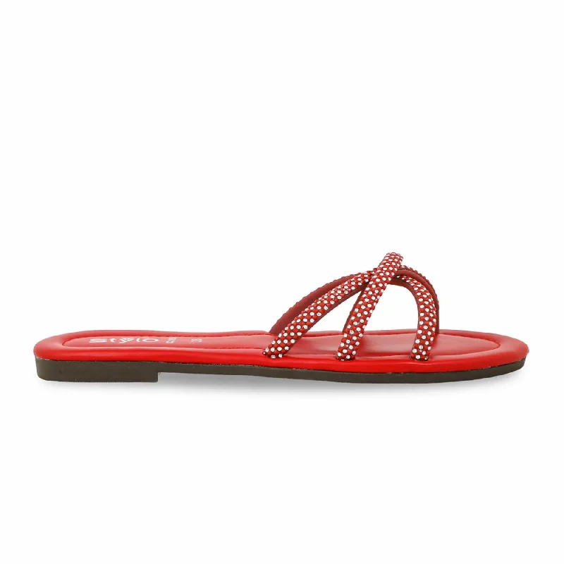 Men's slippers with a pointed toe for a stylish appearance Maroon Casual Slipper CL1894