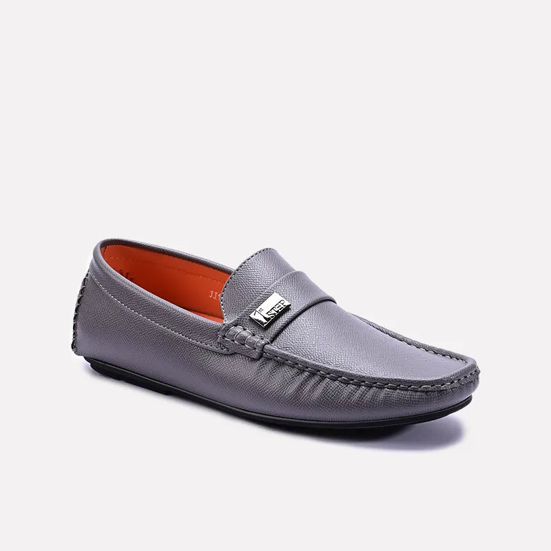 Men's loafers with a cushioned footbed Men's loafers with a cushioned footbed Gray Loafer Shoes 0130971 Men's loafers with a cushioned footbed Men's loafers with a cushioned footbed Gray Loafer Shoes 0130971