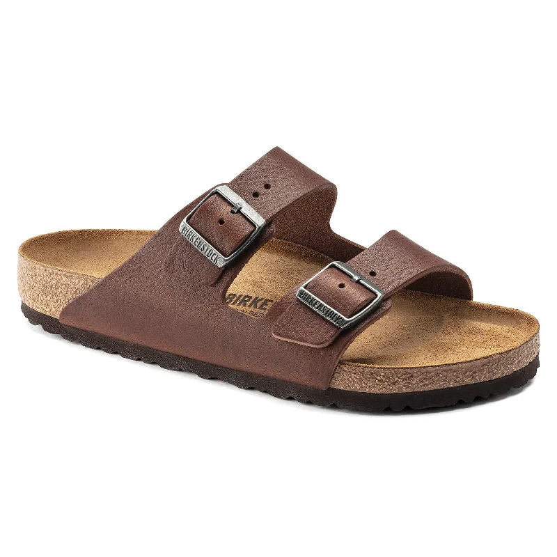 Men's sandals in a neutral color like black or brown Men's sandals in a neutral color like black or brown Birkenstock Arizona Classic - Vintage Leather Men's sandals in a neutral color like black or brown Men's sandals in a neutral color like black or brown Birkenstock Arizona Classic - Vintage Leather