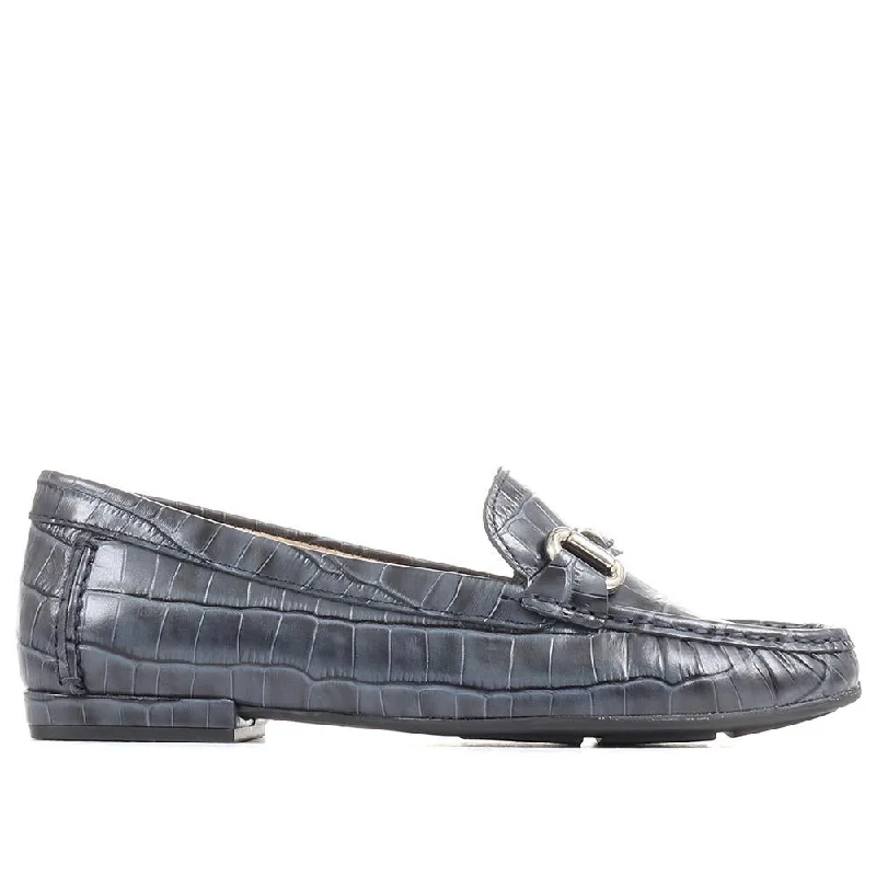 Men's casual shoes with a low - profile design Gabriela Leather Wide Fit Loafers - GABRIELA / 321 202 Men's casual shoes with a low - profile design Gabriela Leather Wide Fit Loafers - GABRIELA / 321 202