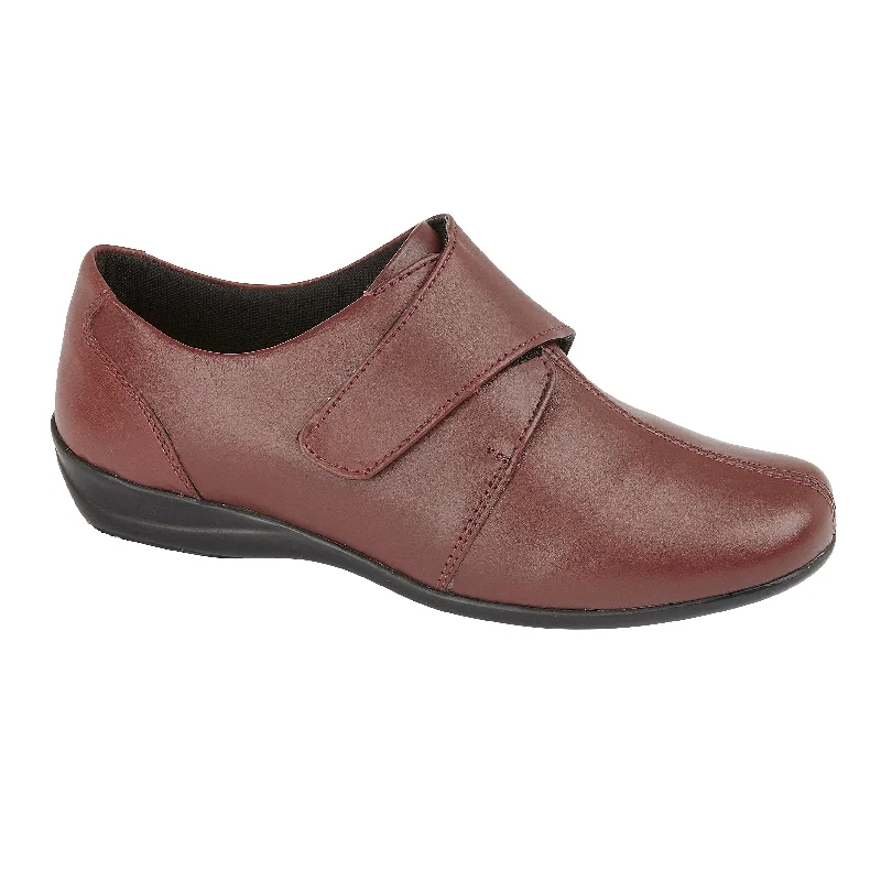 Men's slippers with a logo patch on the side MERE - BURGUNDY LEATHER