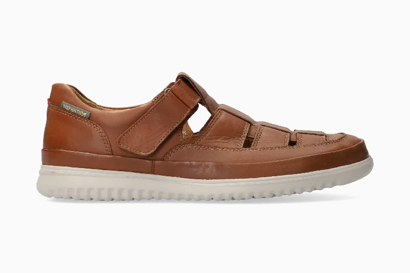 Men's sandals in a neutral color like black or brown Men's sandals in a neutral color like black or brown Tarek - Hazelnut Men's sandals in a neutral color like black or brown Men's sandals in a neutral color like black or brown Tarek - Hazelnut