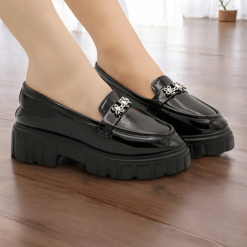 Leather men's slippers with a mule style A4 kids patent