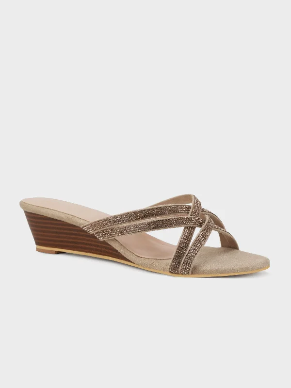 Flip - flop style men's sandals for beach wear Flip - flop style men's sandals for beach wear Womens "TOMEDUS" Cross Over Wedge Sandals Flip - flop style men's sandals for beach wear Flip - flop style men's sandals for beach wear Womens "TOMEDUS" Cross Over Wedge Sandals