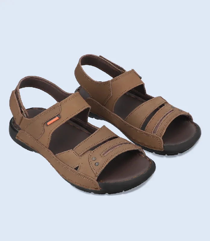 Men's leather sandals with an adjustable strap Men's leather sandals with an adjustable strap BM4784-CHOCO-Men Sandal Men's leather sandals with an adjustable strap Men's leather sandals with an adjustable strap BM4784-CHOCO-Men Sandal