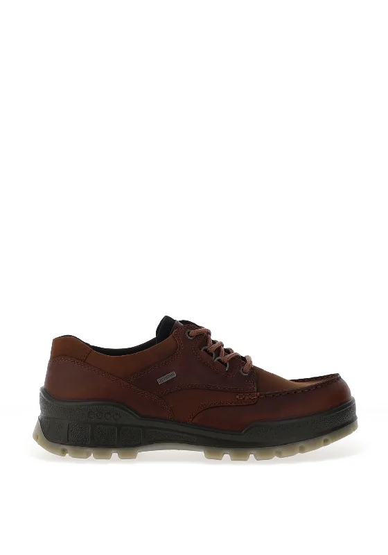 Men's casual shoes with a sporty look and feel Ecco’s Men’s Gore-Tex Leather Waterproof Shoe, Brown Men's casual shoes with a sporty look and feel Ecco’s Men’s Gore-Tex Leather Waterproof Shoe, Brown