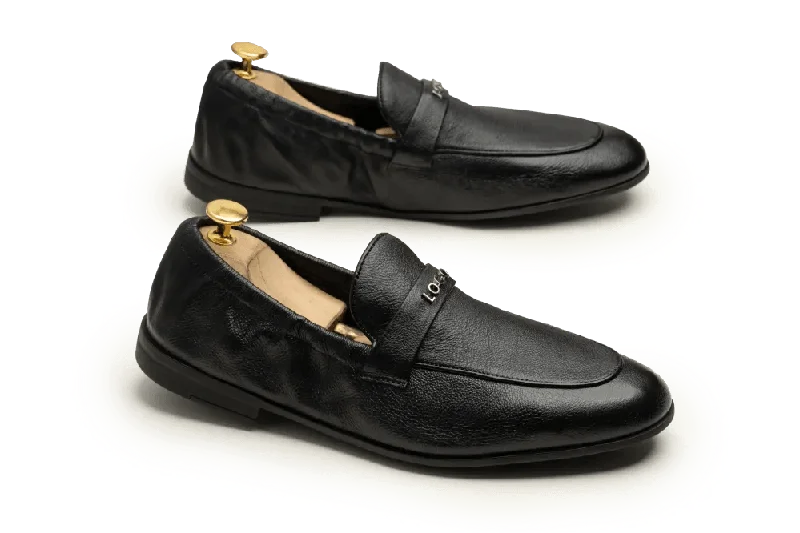 Men's loafers with a moc - toe design Men's loafers with a moc - toe design LOGO 11024 BKA Men's loafers with a moc - toe design Men's loafers with a moc - toe design LOGO 11024 BKA