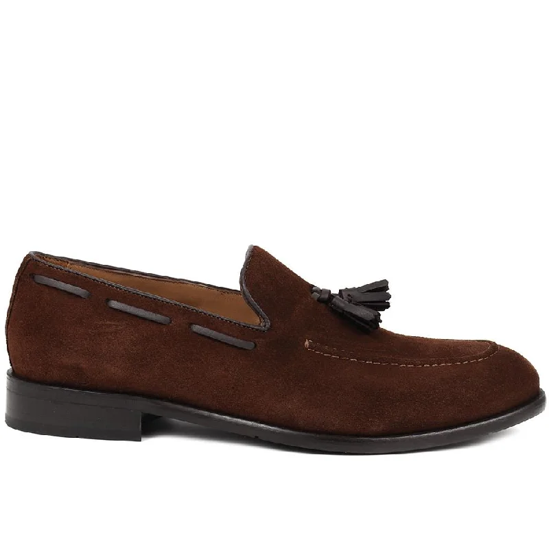 Men's loafers with a smooth leather finish Men's loafers with a smooth leather finish Devon2 Leather Loafers - DEVON2 / 324 972 Men's loafers with a smooth leather finish Men's loafers with a smooth leather finish Devon2 Leather Loafers - DEVON2 / 324 972