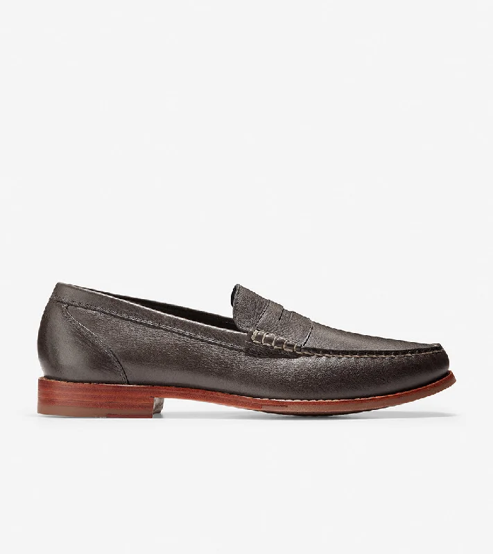 Men's loafers with a perforated leather upper for ventilation Men's loafers with a perforated leather upper for ventilation Pinch Grand Classic Penny Loafer Men's loafers with a perforated leather upper for ventilation Men's loafers with a perforated leather upper for ventilation Pinch Grand Classic Penny Loafer