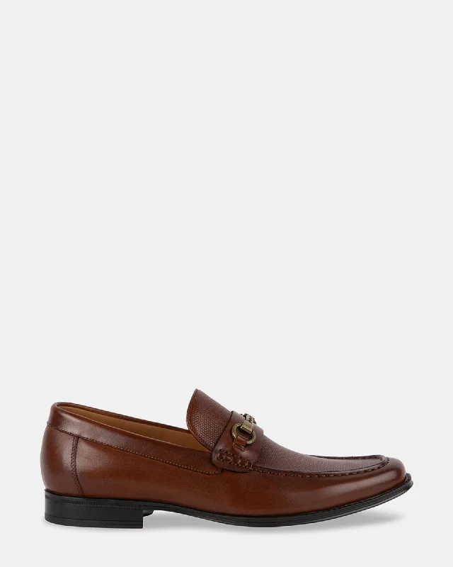 Men's loafers with a moc - toe design Men's loafers with a moc - toe design GEDDION TAN LEATHER Men's loafers with a moc - toe design Men's loafers with a moc - toe design GEDDION TAN LEATHER