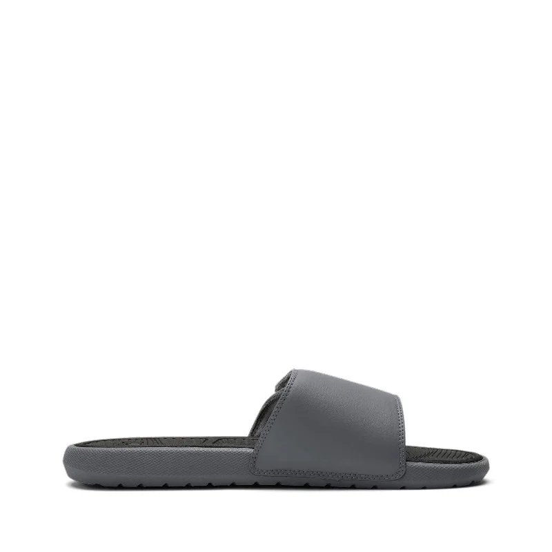Men's sandals with a contrast stitching detail Men's sandals with a contrast stitching detail PUMA Men's COOL CAT 2.0 ALTERNATIVE CLOSURE FS Slide Sandals, Cool Dark Gray-PUMA Black Men's sandals with a contrast stitching detail Men's sandals with a contrast stitching detail PUMA Men's COOL CAT 2.0 ALTERNATIVE CLOSURE FS Slide Sandals, Cool Dark Gray-PUMA Black