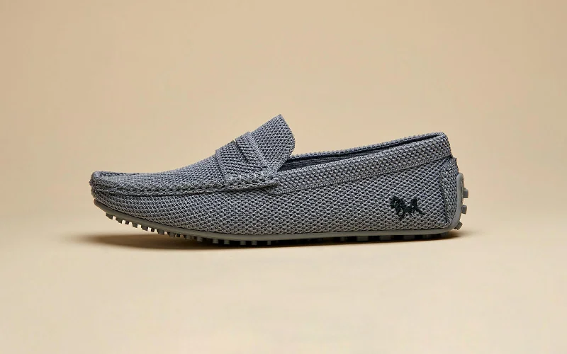 Men's loafers with a perforated leather upper for ventilation Men's loafers with a perforated leather upper for ventilation ReLive Knit Loafers : Steel Grey Men's loafers with a perforated leather upper for ventilation Men's loafers with a perforated leather upper for ventilation ReLive Knit Loafers : Steel Grey