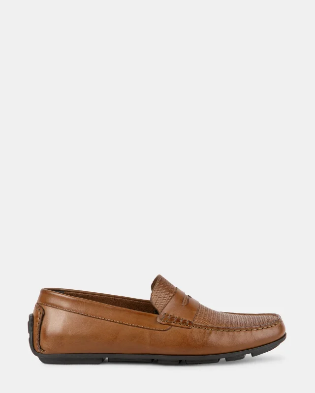 Men's loafers with a perforated leather upper for ventilation Men's loafers with a perforated leather upper for ventilation MANFREDI BROWN LEATHER Men's loafers with a perforated leather upper for ventilation Men's loafers with a perforated leather upper for ventilation MANFREDI BROWN LEATHER