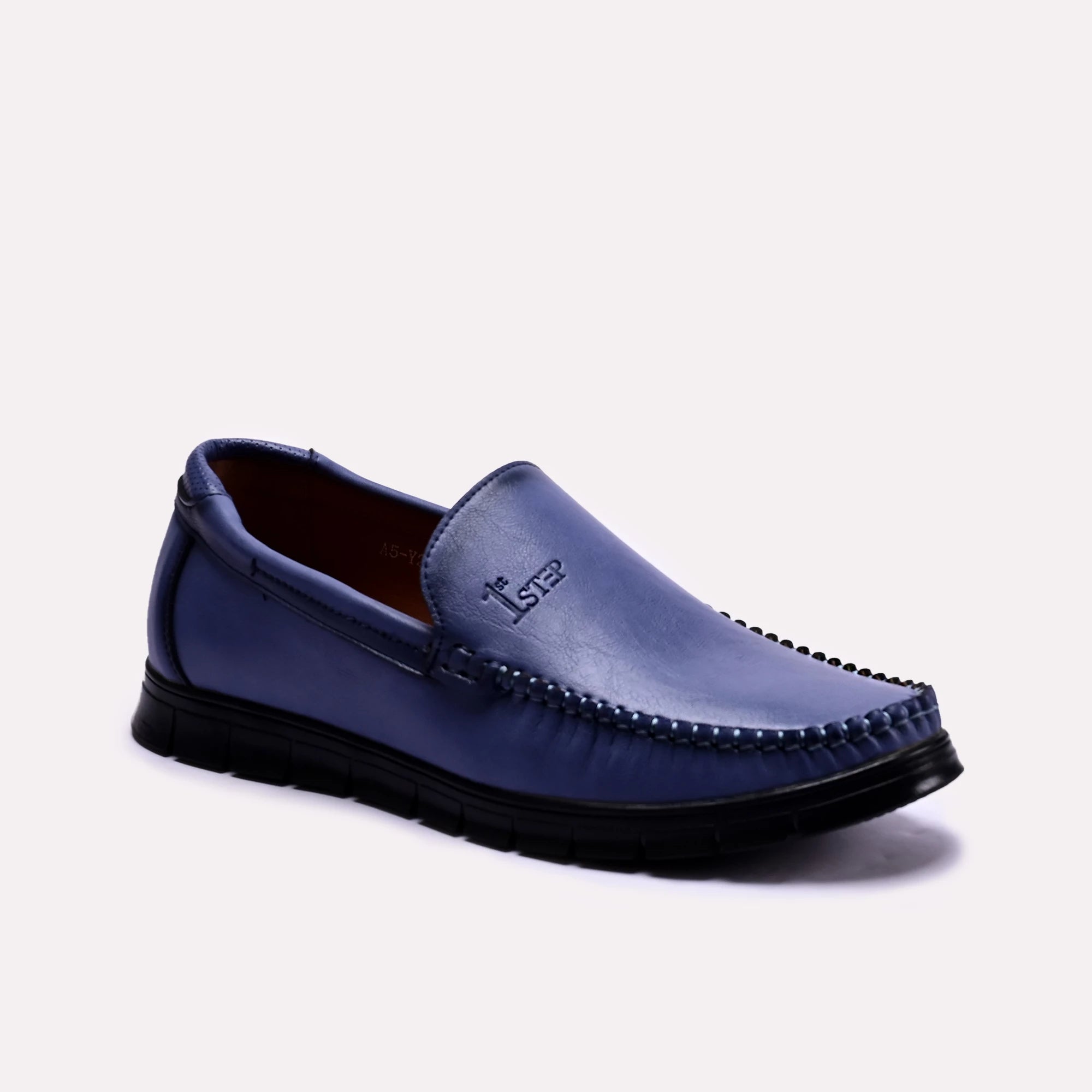 Men's loafers with a low - heeled design Men's loafers with a low - heeled design Norton Blue Plain Loafers 0130701 Men's loafers with a low - heeled design Men's loafers with a low - heeled design Norton Blue Plain Loafers 0130701