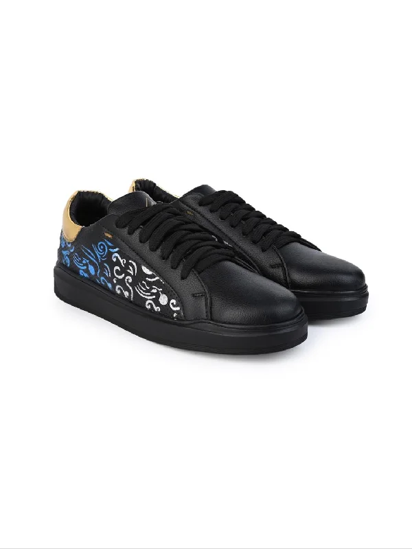 Men's casual shoes with a metallic trim Alberto Torresi Lightweight Stylish Sneakers Men's casual shoes with a metallic trim Alberto Torresi Lightweight Stylish Sneakers