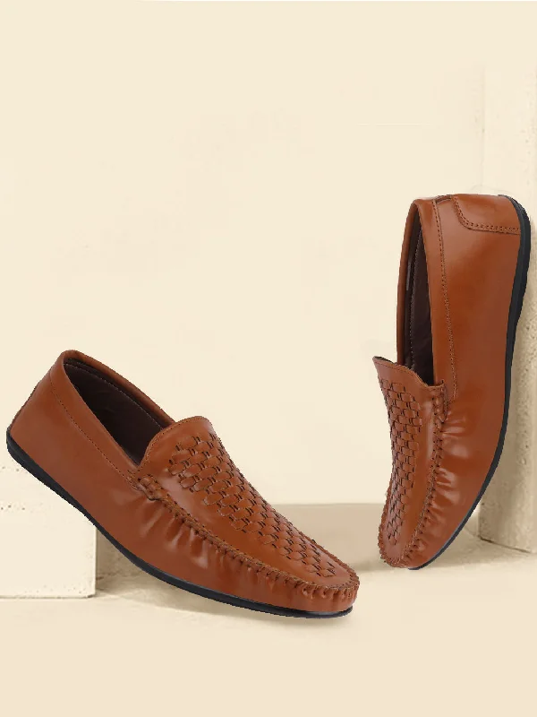 Men's casual shoes with a soft insole for cushioning Men Tan Casual Slip-On Loafers Men's casual shoes with a soft insole for cushioning Men Tan Casual Slip-On Loafers