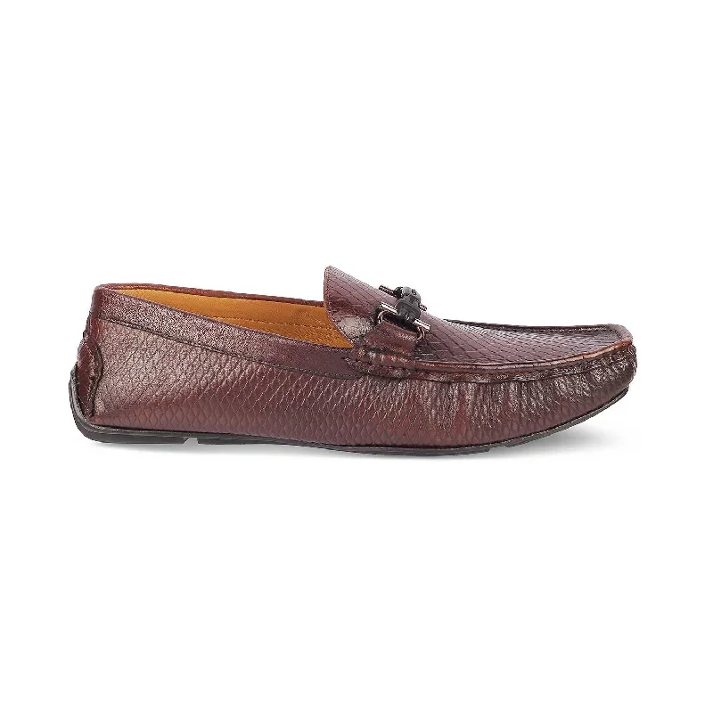 Men's loafers with a moc - toe design Men's loafers with a moc - toe design Tresmode Ferro Brown Men's Textured Leather Driving Loafers Men's loafers with a moc - toe design Men's loafers with a moc - toe design Tresmode Ferro Brown Men's Textured Leather Driving Loafers
