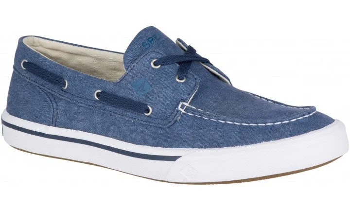 Men's casual shoes with a logo patch on the tongue Bahama II Boat Shoe